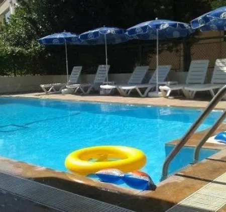 Cagan Kompleks Hotel